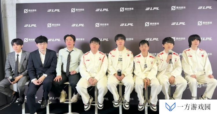 TES赛后群访 Crisp：大家很勇于去做出进攻与尝试 整体节奏更紧凑