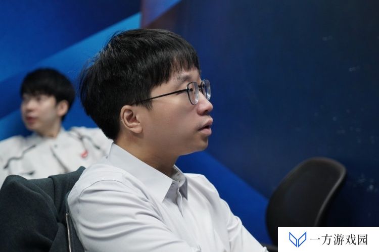 想到那年不练男枪的人了？Tabe教练：科研就是为了让选手多练英雄